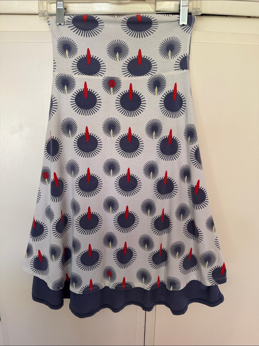 lululemon athletica Beat the heat 2/1 convertible skirt or shirt